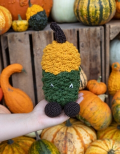 Tall Gourd