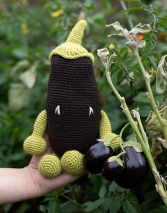 Aubergine