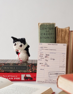 Literature Lovers Bookworm Bundle