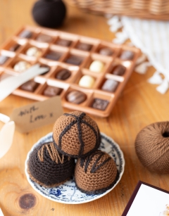 Chocolates Discovery Box