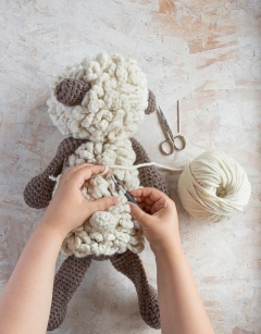 TOFT Cream CHUNKY Yarn 120g