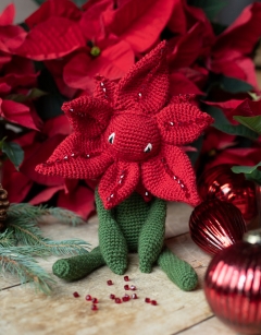 Beaded Poinsettia