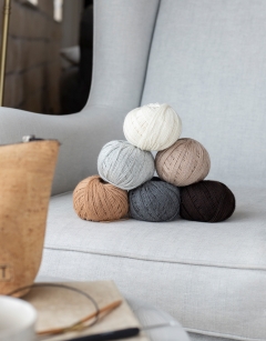 TOFT Chestnut FINE yarn 50g