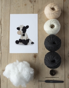 Sarah the Friesian Cow Kit