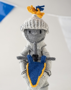 Haunted Suit of Armour Doll: Knight