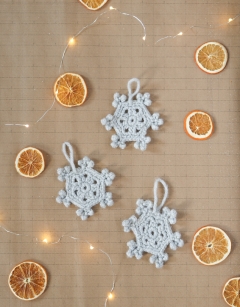 Snowflake Christmas Decoration pdf