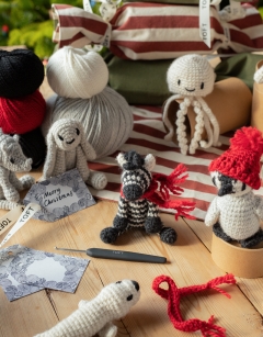 Make and Fill Six Cracker Bundle