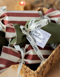 Make and Fill Six Cracker Bundle