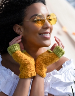 Pineapple Wristwarmers