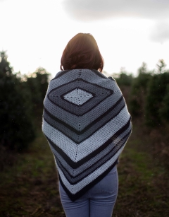 Thuja Throw pdf